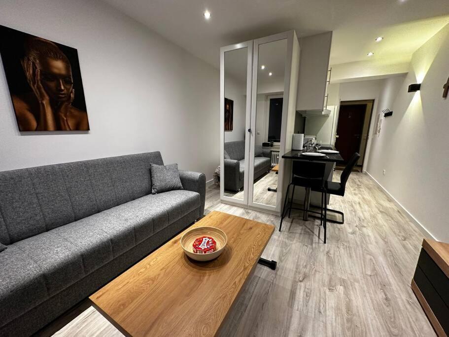 Amazing Cosy Flat Lux Gare Lägenhet Luxemburg Exteriör bild